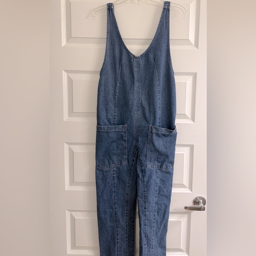 H/G denim jumpsuit size XS